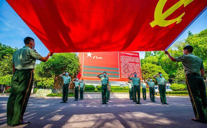 他买了两个蛋糕怎么说英语？游戏画面